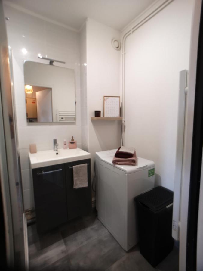 Appartement Avec Garage Proche Du Centre-Ville تروي المظهر الخارجي الصورة